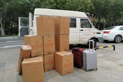 卧龙行李托运公司